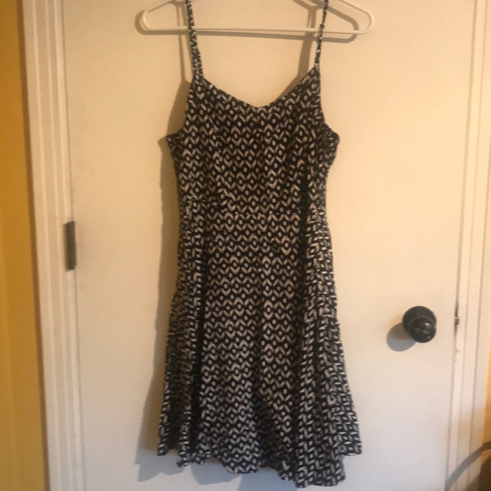4/$20.00 Old Navy black and white sundress